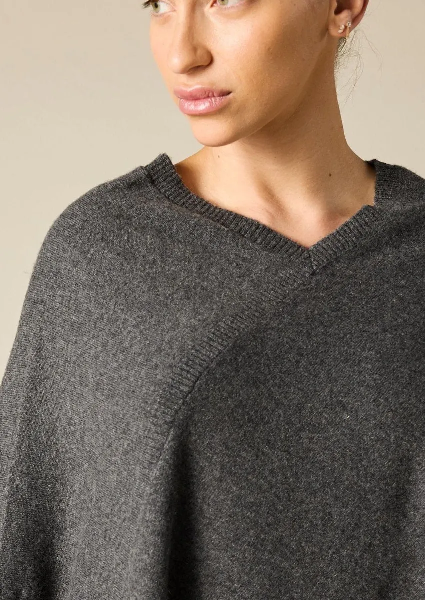 100% Cashmere Poncho (small)