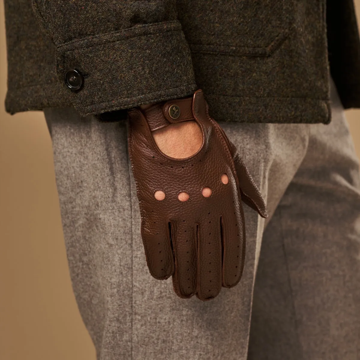 Austin (brown) – luxurious driving gloves made of American deerskin leather