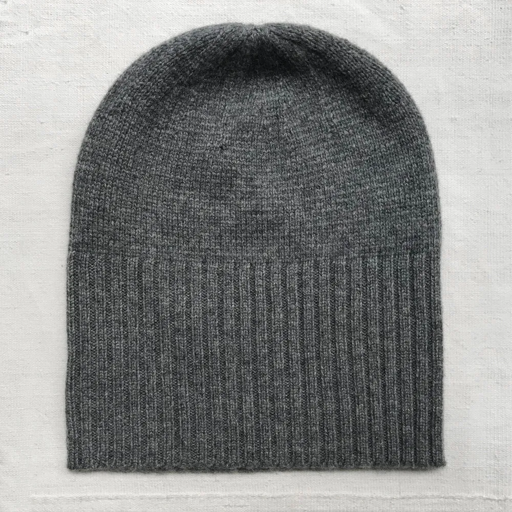 Cashmere Flat Hat in Flannel