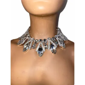 Ripping Runways Necklace