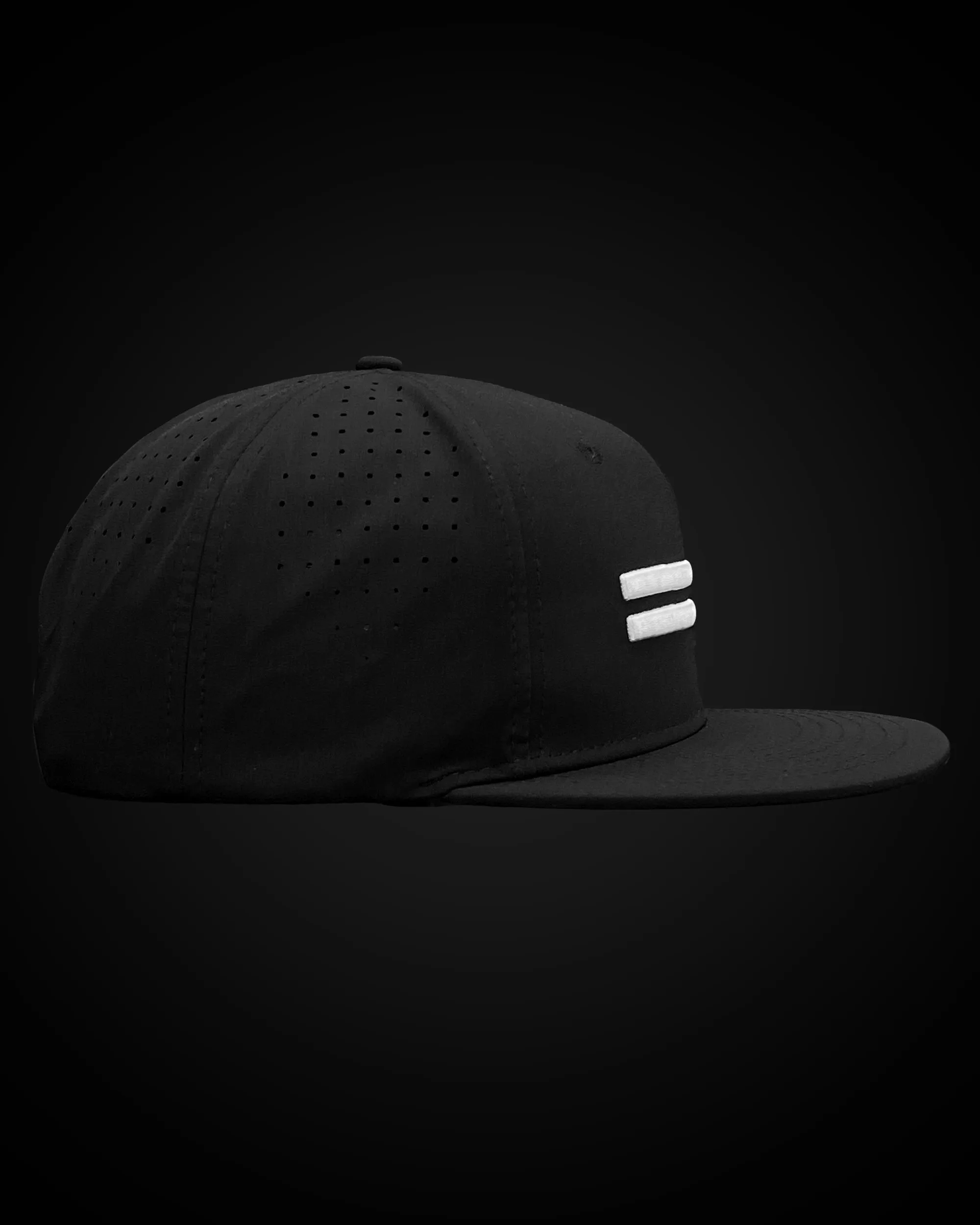 WARSTRIPE LIGHTWEIGHT SNAPBACK - BLACK